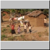 Kinder in einem Dorf bei Karonga, unweit unseres Übernachtungsplatzes, Malawi