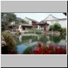 Suzhou - Pavillone und Wandelg&auml;nge am Teich im Garten des Meisters der Netze
