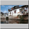 Suzhou - Häuser an einem der Kanäle