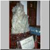 Shanghai - die gr&ouml;&szlig;te Jade-Skulptur Chinas (ausgestellt in einem Jade-Gesch&auml;ft)