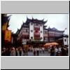 Shanghai - renovierte Altstadth&auml;user  im chinesischen Baustill