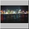 Hong Kong Island - nächtlicher Blick auf die Skyline von Kowloon aus