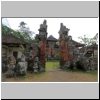w&auml;hrend der Fahrradtour auf Bali - ein hind. Tempel in Bongkasa