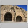 Kermanshah - Grotte mit Reliefs im archäologischen Feld Taq-e-Bostan