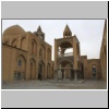 Isfahan - Erlöserkirche und ein Glockenturm im Armenierviertel Djolfa