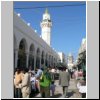 Tripolis - Altstadt, eine Moschee am Suk el-Attara, dahinter der Uhrturm (eingerüstet)