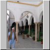 Tripolis - Altstadt, im Innenhof einer Moschee am Suk el-Attara