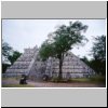 Chichen Itza - Pyramide Grab des Hohenpriesters, Südostseite