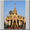 Yangon - Shwedagon Pagode, Bauwerke östlich des Zentralstupas