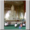 Yangon - Marmor-Buddha in der Law Ka Chan Tha Pagode