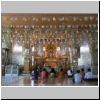 Yangon - Botataung Pagode, im Inneren einer Gebetshalle