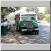 Yangon - ein Bus an der Strand Road