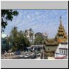 Yangon - Blick von der Brücke zur Sule Pagode auf die Umgebung