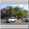 Yangon - eine Straßenszene in der Altstadt