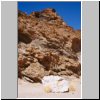 Namib Naukluft Park (unterwegs zwischen Solitaire und Walvis Bay) - Felsen am Gaub-Flußbett