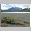 Torres del Paine NP - Laguna Amarga und Blick auf die Torres