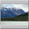 Torres del Paine NP - Laguna Amarga und Blick auf die Torres