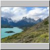 Torres del Paine - Wanderung vom Campingplatz Pehoé zum Aussichtspunkt Mirador Condor, Blick auf die Cuernos und den Lago Pehoé