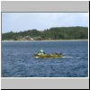 Fährenüberfahrt zur Insel Chiloé - Fischerboot an der Ostküste der Insel