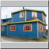 Ancud, Insel Chiloé - ein Holzschindel-Haus im Zentrum