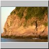 Insel Chiloé - ein Felsen in der Nähe vom Campingplatz Playa Gaviotas bei Ancud