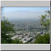 Santiago de Chile  unterwegs zum Gipfel des Cerro San Cristobal, Blick auf die Stadt