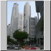 Central Business District - Hochh&auml;user an der Chulia Street, links UOB Plaza One, rechts OCBC Centre