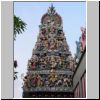 Little India - hinduistischer Sri Veeramakaliamman Tempel, Seitenansicht des Hauptturmes