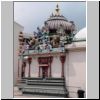 Chinatown - im Innenhof des Sri Mariamman Tempels