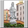 Kong Meng San Phor Kark See Tempel in Bishan - die Statue von Guanyin (Avalokiteshvara) Bodhisattva