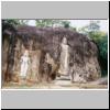 Buduruwagala - historische Felsenreliefs von Buddha und Bodhisattvas