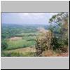 Blick auf die Landschaft vom Gipfel des Little Adams Peak am mittleren Lauf des Bentota-Flusses
