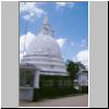 Little Adams Peak (am mittleren Lauf des Bentota-Flusses) - Dagoba des Tempels auf dem Berggipfel