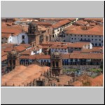 Blick von einem Hügel auf Cusco mit dem Plaza de Armas, Peru