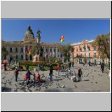 Plaza Murillo (links Kongressgebäude, rechts Präsidentenpalast), La Paz, Bolivien