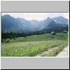 Unterwegs von Kuznice zum Tal Dolina Gasienicowa - Blick nach Süden ins Tal Dolina Gasienicowa, von rechts nach links u.a. die Gipfel von Swinica und Koscielec sowie der Paß Zawrat (2159 m) 
