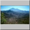 unterwegs durch Teno-Gebirge nach Masca -  im Hintergrund Pico de Teide