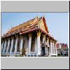 Bangkok - Wat Arun, Ordination Hall, hinten rechts der Hauptprang