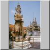 Bangkok - Wat Phra Kaeo, ein Yak-D&auml;mone am Tempeleingang