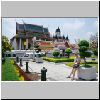 Bangkok - Wat Ratchanatda, daneben Loha Prasat (Metallpalast)