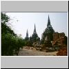 Ayutthaya - Ruinen des ehem. K&ouml;nigstempels Wat Phra Si San Phet, wei&szlig;e Chedis