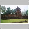 Muang Sing - Ruinen eines Khmer-Tempels aus dem 12.-13. Jh., rechts der zentrale Prang