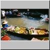 Damnoen Saduak - "schwimmender Markt", ein Boot mit Fr&uuml;chten