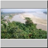 "Goldenes Dreieck" (Sob Ruak) - Blick auf die Einmündung von Mae Sai River in den Mekong, vorne Thailand, links Burma, rechts Laos