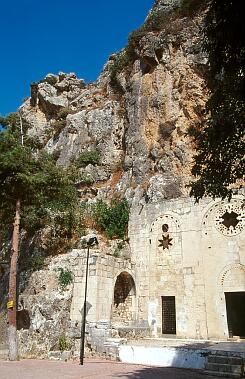 Antakya - Eingang zur Grotte des heiligen Petrus