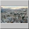 Kappadokien - Blick von oben auf das Tal von G&ouml;reme