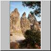 Kappadokien - Tuffsteinfelsen bei der Burg Uchisar
