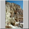 Kappadokien - Freilichtmuseum bei Göreme, Eingänge zu Felskirchen