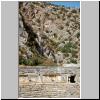 bei Demre -  römisches Theater (unten) und lykische Felsgräber im antiken Myra