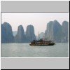 Kalksteinfelsen in der Halong-Bucht